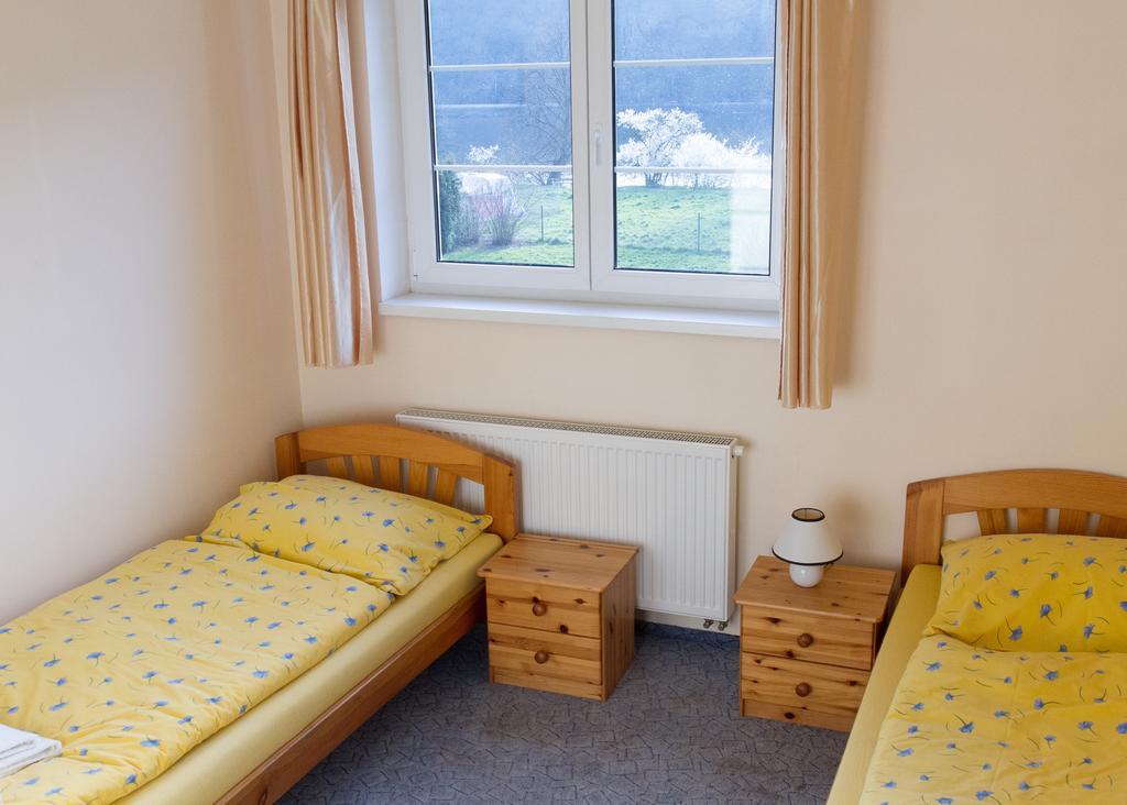 Guest House Kaskada Vrané nad Vltavou Екстериор снимка