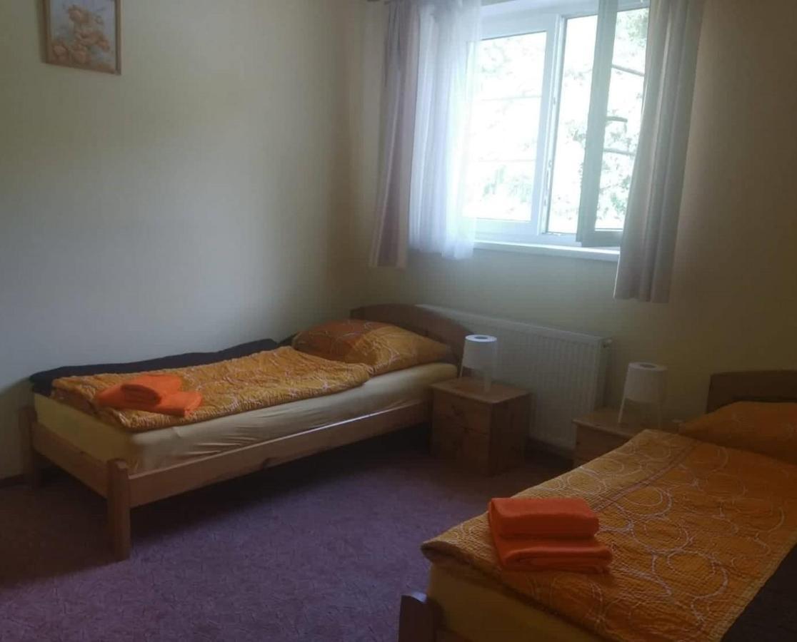 Guest House Kaskada Vrané nad Vltavou Екстериор снимка